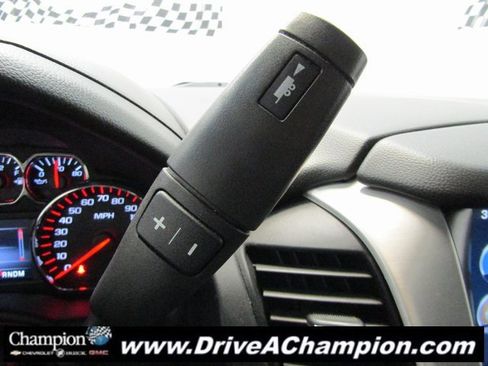 Used 2016 GMC Yukon SLE w/ HD Trailering Package image 27