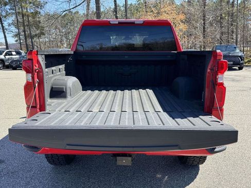 Used 2022 Chevrolet Silverado 1500 Custom w/ LPO, Blackout Package image 16