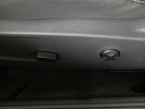 Used 2011 Dodge Challenger SRT8 w/ Green w/Envy Group image 20