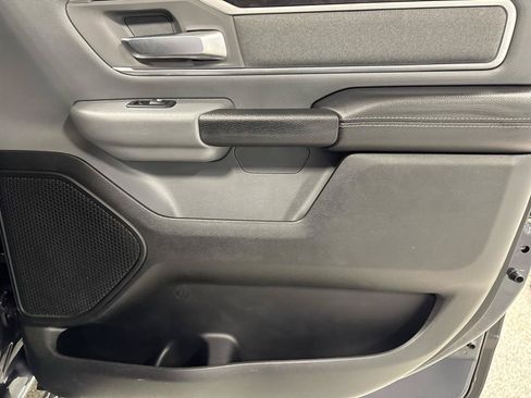 Used 2020 RAM 1500 Big Horn RWD image 11