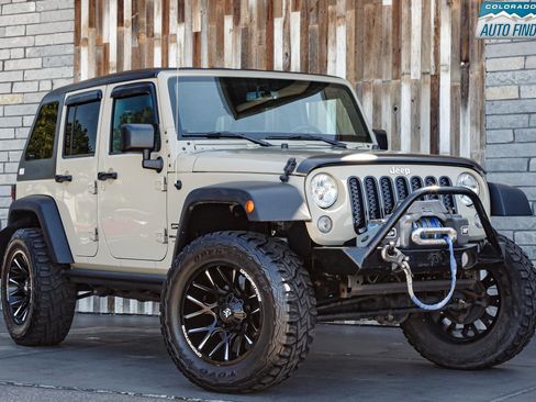 Used 2018 Jeep Wrangler Unlimited Sport S image 9