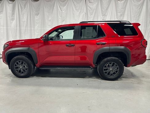 Used 2025 Toyota 4Runner SR5 image 4