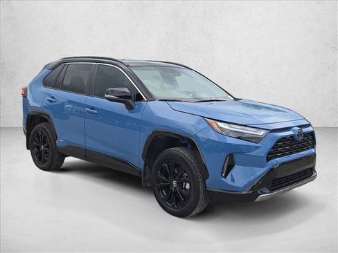 Used 2024 Toyota RAV4 XSE w/ Weather Package AWD/4WD image 3