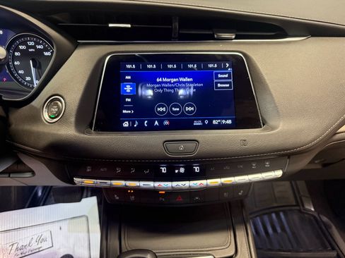 Used 2019 Cadillac XT4 Premium Luxury AWD/4WD image 18