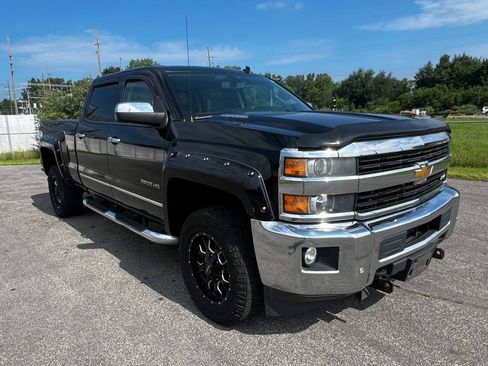 Used 2015 Chevrolet Silverado 2500 LTZ w/ Duramax Plus Package AWD/4WD image 3
