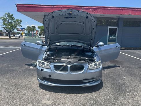 Used 2011 BMW 328i xDrive Coupe AWD/4WD image 11
