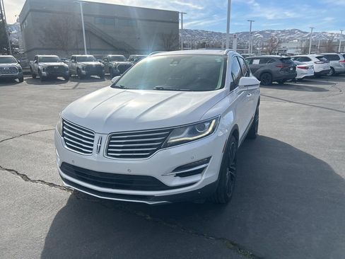 Used 2017 Lincoln MKC Reserve image 9