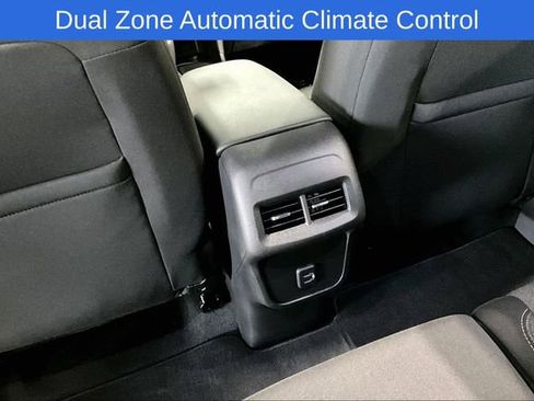 Used 2020 Chevrolet Equinox LT AWD/4WD image 13