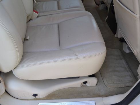Used 2008 Cadillac Escalade EXT AWD/4WD image 40