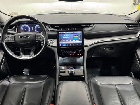 Used 2022 Jeep Grand Cherokee L Limited image 36