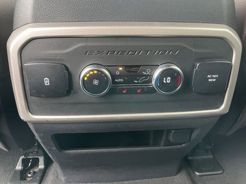 Used 2024 Ford Expedition Max Limited image 60