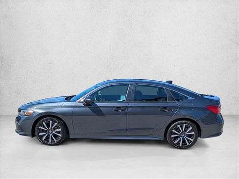 Used 2023 Honda Civic EX image 9