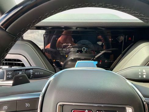 New 2026 GMC Yukon Elevation w/ Elevation Premium Package RWD image 26