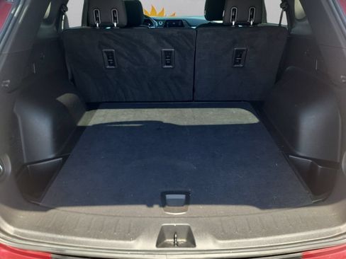 Used 2020 Chevrolet Blazer LT FWD image 23