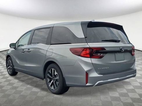 New 2026 Honda Odyssey EX-L image 3