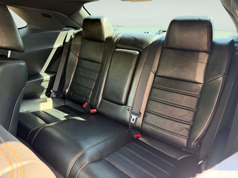 Used 2014 Dodge Challenger SXT RWD image 25