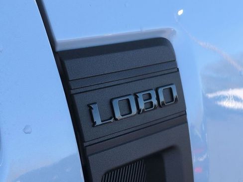 New 2026 Ford Maverick Lobo AWD/4WD image 25