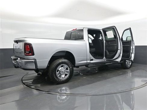 New 2026 RAM 2500 Tradesman image 43
