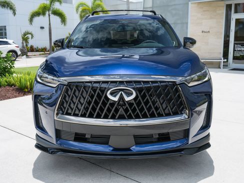 Certified 2026 INFINITI QX60 Sport w/ Dark Cargo Package AWD/4WD image 3