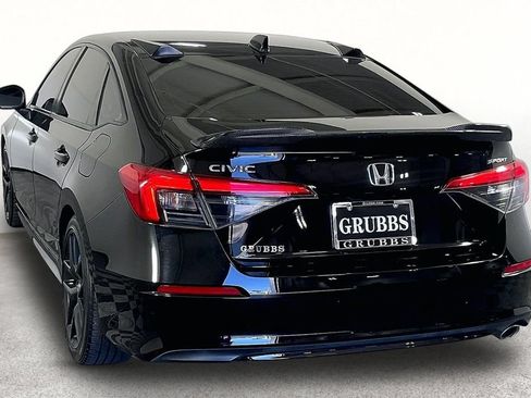 Used 2022 Honda Civic Sport image 15