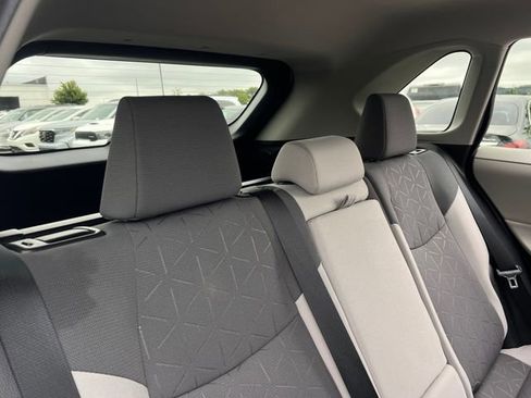 Used 2020 Toyota RAV4 XLE FWD image 28