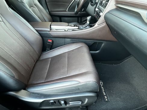 Used 2017 Lexus RX 450h AWD image 45