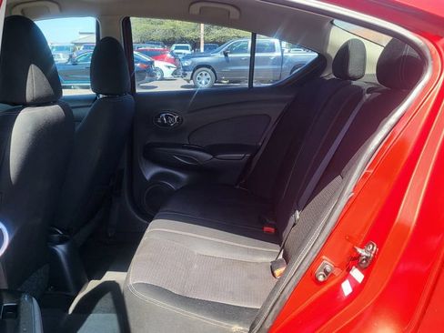 Used 2015 Nissan Versa SV FWD image 22