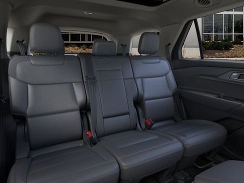 New 2026 Ford Explorer Active w/ Active Comfort Package AWD/4WD image 11