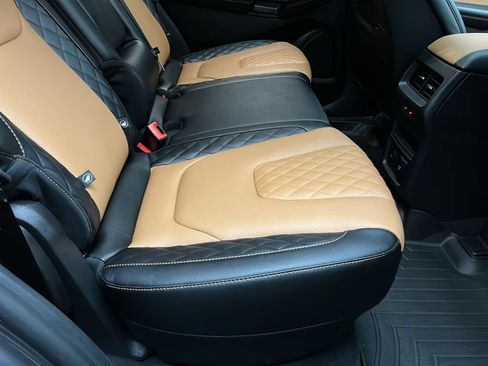 Used 2024 Ford Edge Titanium w/ Titanium Elite Package AWD/4WD image 18
