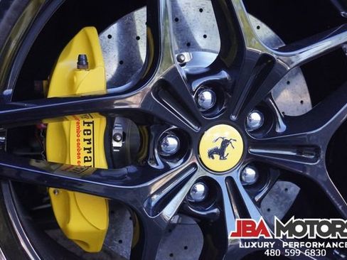 Used 2015 Ferrari California T image 24