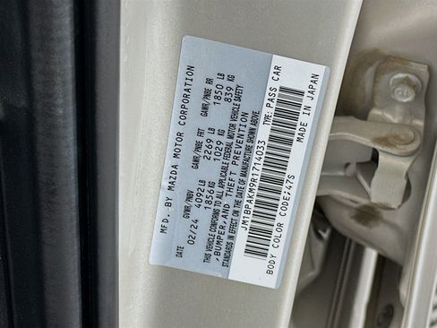 Used 2024 MAZDA MAZDA3 s FWD image 12
