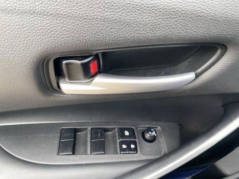 Used 2021 Toyota Corolla XSE image 20