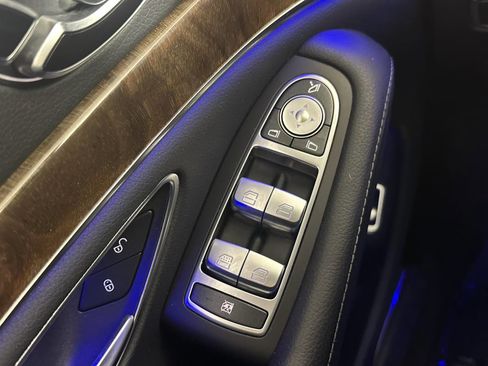 Used 2016 Mercedes-Benz S 550 4MATIC Sedan image 47
