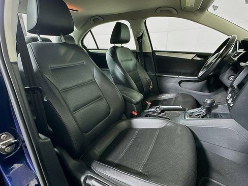 Used 2013 Volkswagen Jetta SE image 26