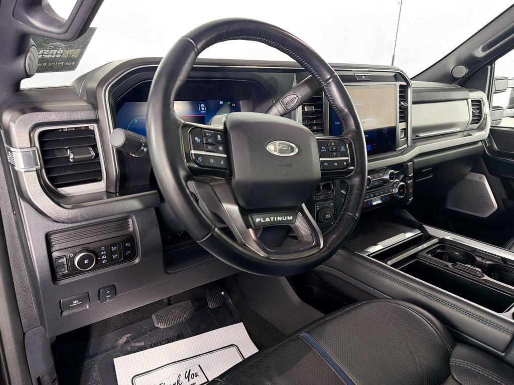 Used 2025 Ford F450 Platinum AWD/4WD image 9