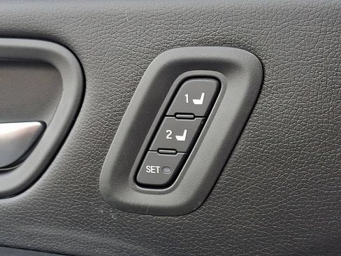 Used 2024 Honda Pilot TrailSport image 27