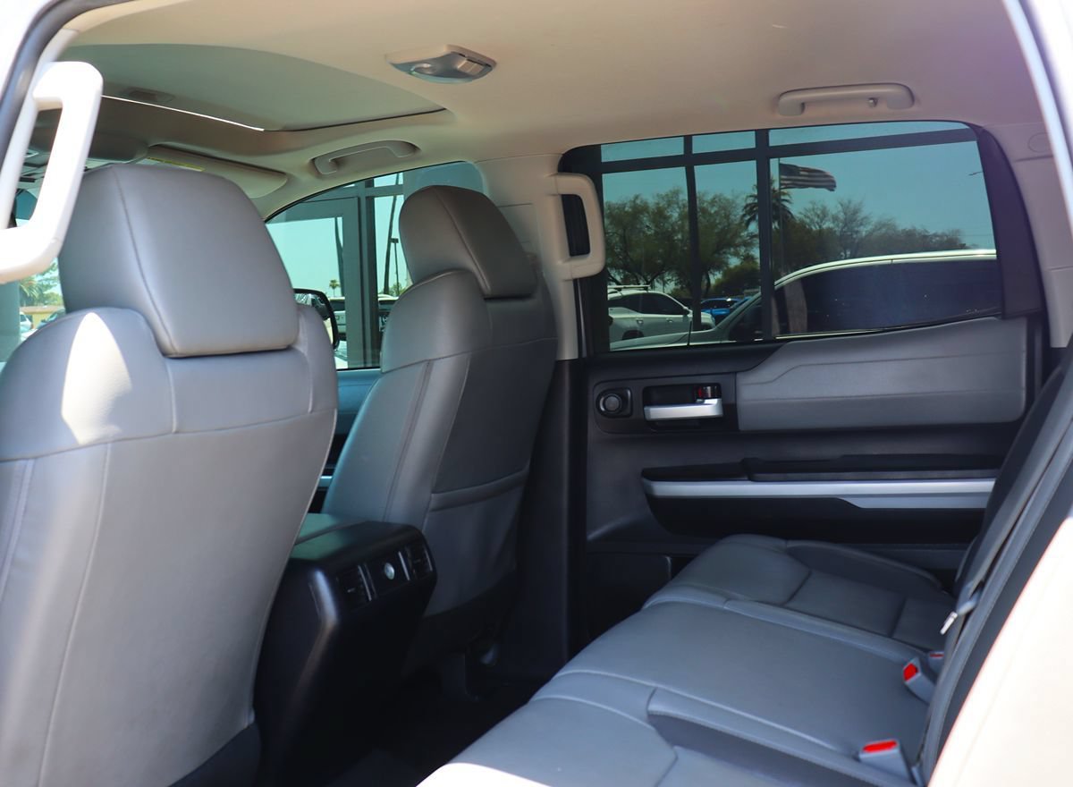 Used 2018 Toyota Tundra Limited w/ Limited Premium Package AWD/4WD image 34