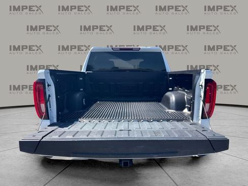 Used 2025 GMC Sierra 1500 SLT RWD image 3