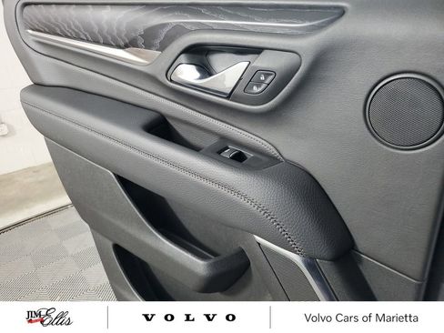 Used 2024 GMC Yukon Denali RWD image 21