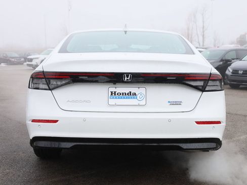New 2026 Honda Accord Touring image 5