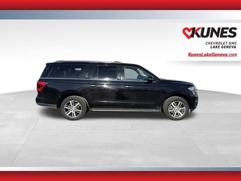 Used 2024 Ford Expedition Max Limited image 3