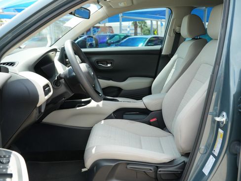 Used 2025 Honda HR-V LX image 14