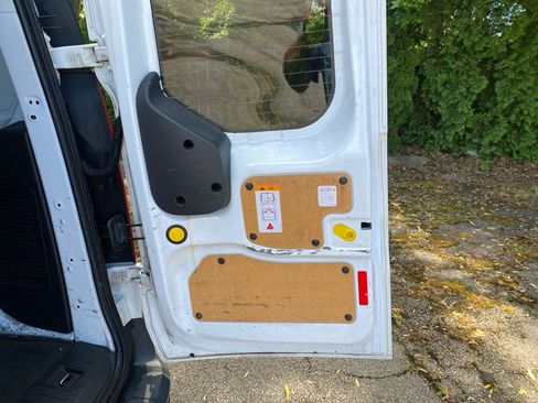 Used 2015 Ford Transit Connect XLT FWD image 19