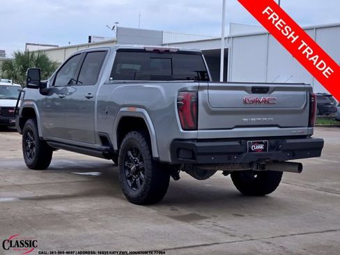 Used 2024 GMC Sierra 2500 AT4 w/ AT4 Premium Plus Package AWD/4WD image 5
