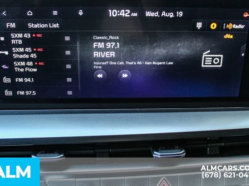 Used 2025 Kia Telluride S FWD image 35