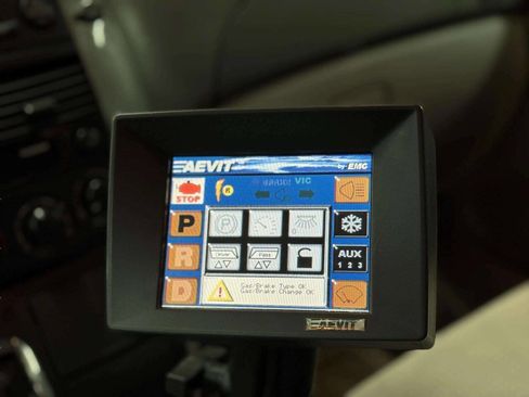 Used 2010 Toyota Sienna LE FWD image 20