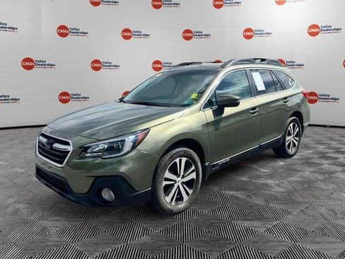 Used 2018 Subaru Outback 2.5i Limited w/ Popular Package #2 AWD/4WD image 3