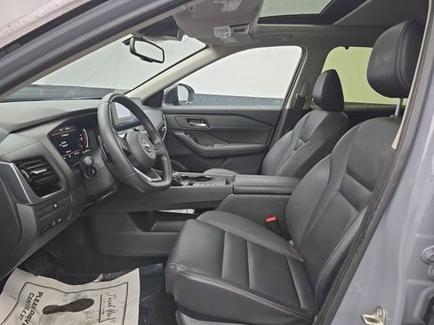 Used 2024 Nissan Rogue SL w/ SL Premium Package image 22