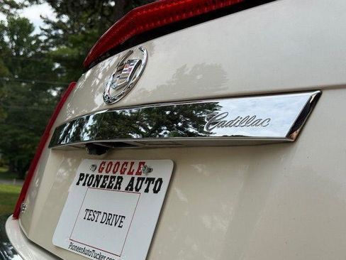 Used 2012 Cadillac CTS Luxury RWD image 22