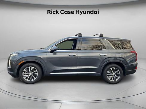 Used 2022 Hyundai Palisade SEL image 3